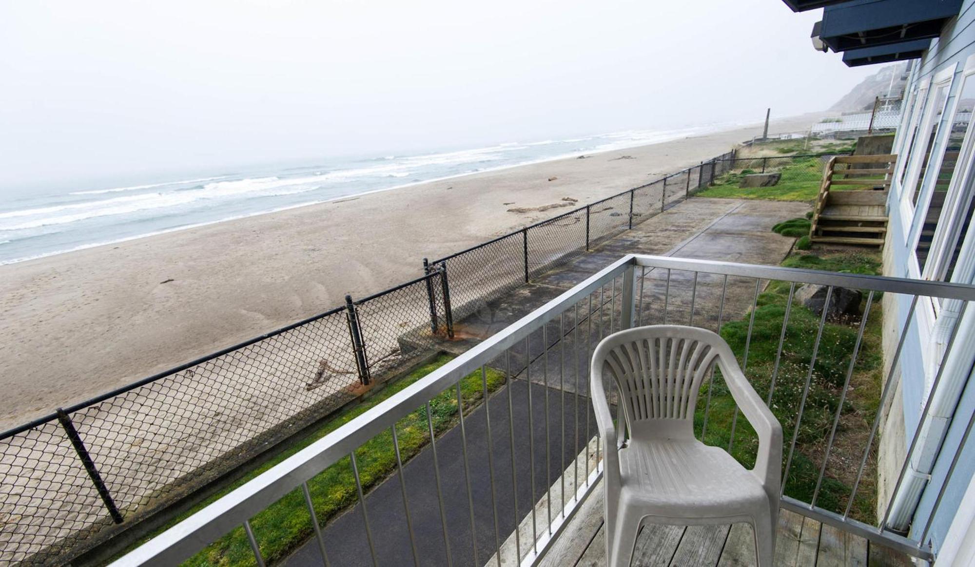 Motel Sandcastle Beachfront Lincoln City Zewnętrze zdjęcie