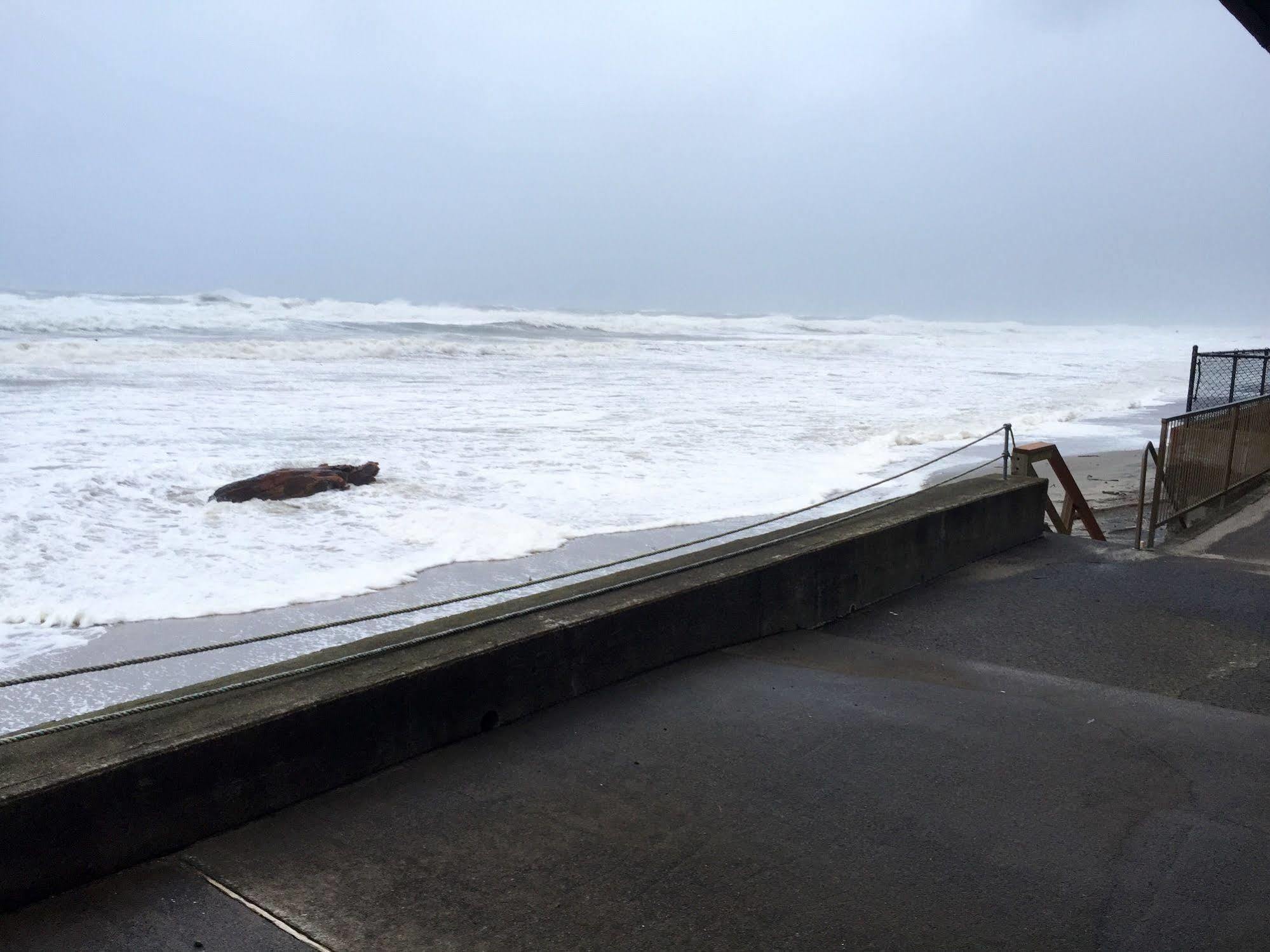 Motel Sandcastle Beachfront Lincoln City Zewnętrze zdjęcie