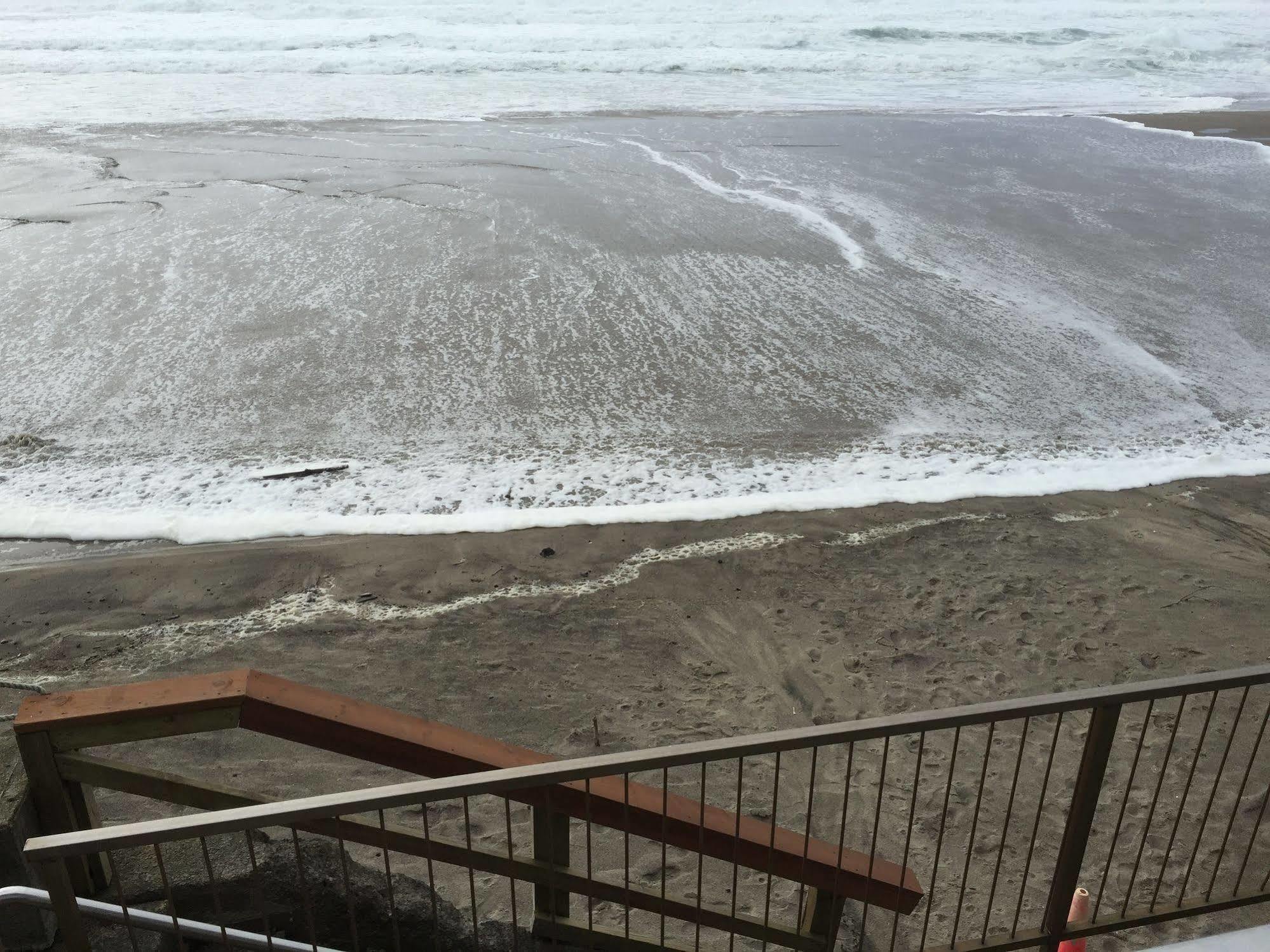 Motel Sandcastle Beachfront Lincoln City Zewnętrze zdjęcie