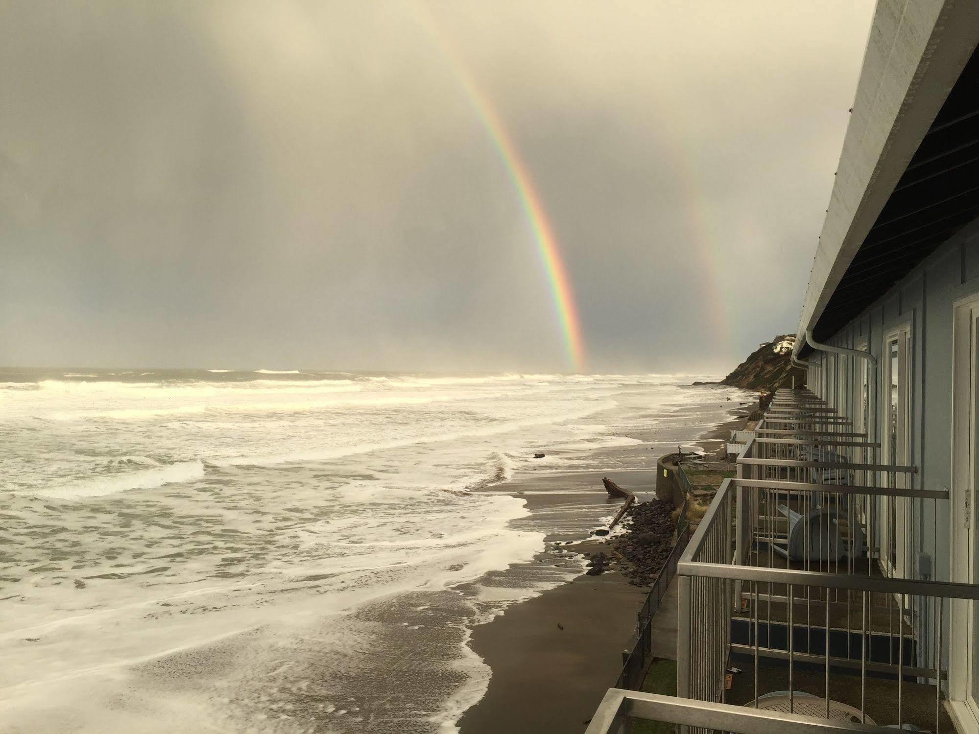 Motel Sandcastle Beachfront Lincoln City Zewnętrze zdjęcie